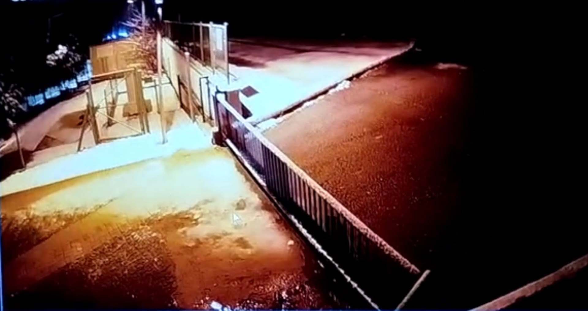 Kahramanmaraş depreminin yeni görüntüleri ortaya çıktı! Yer yerinden oynadı, ışık hüzmesi gökyüzünü aydınlattı!