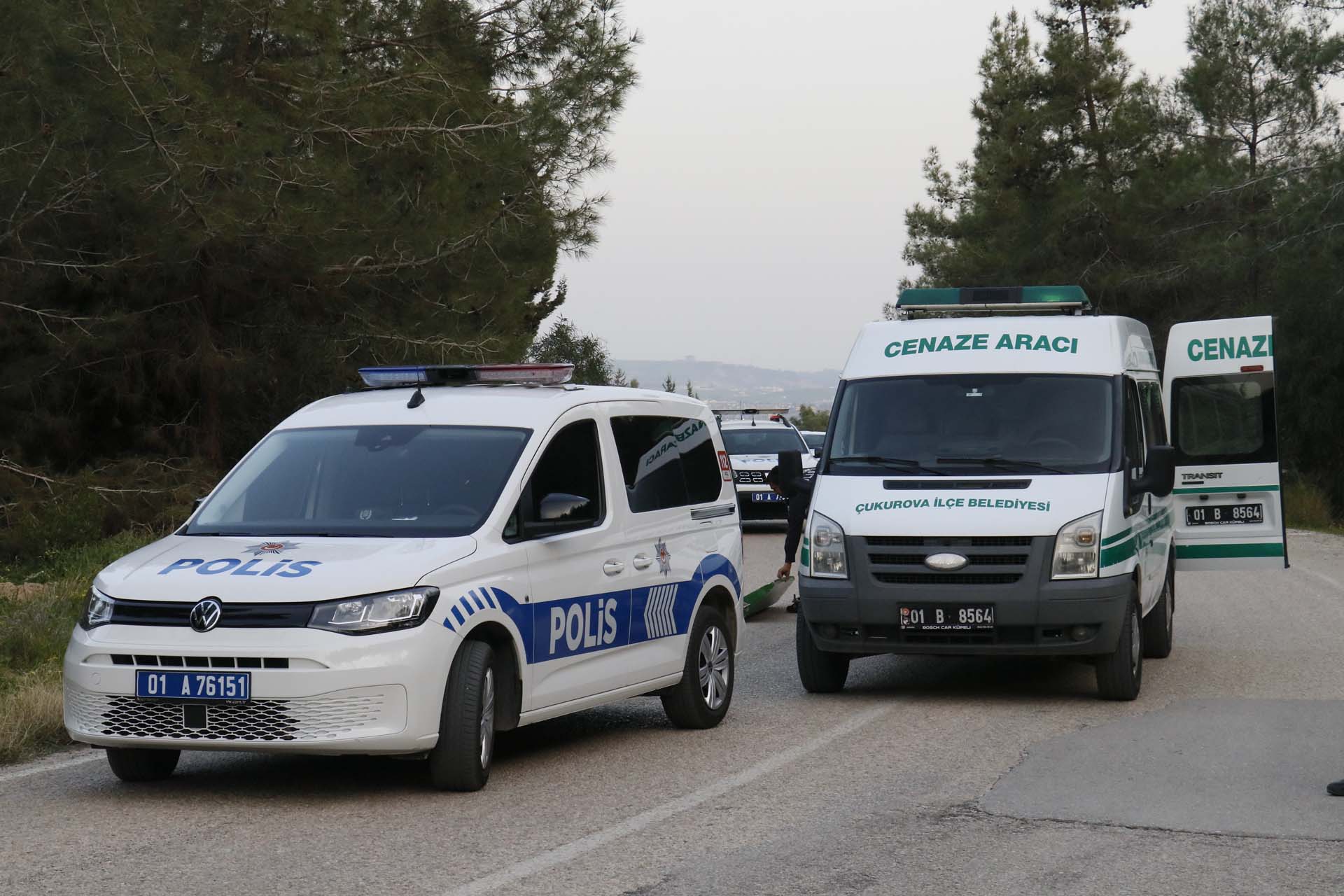 Adana'da kan donduran olay: Bir kadın ve bir erkeği başından vurdular