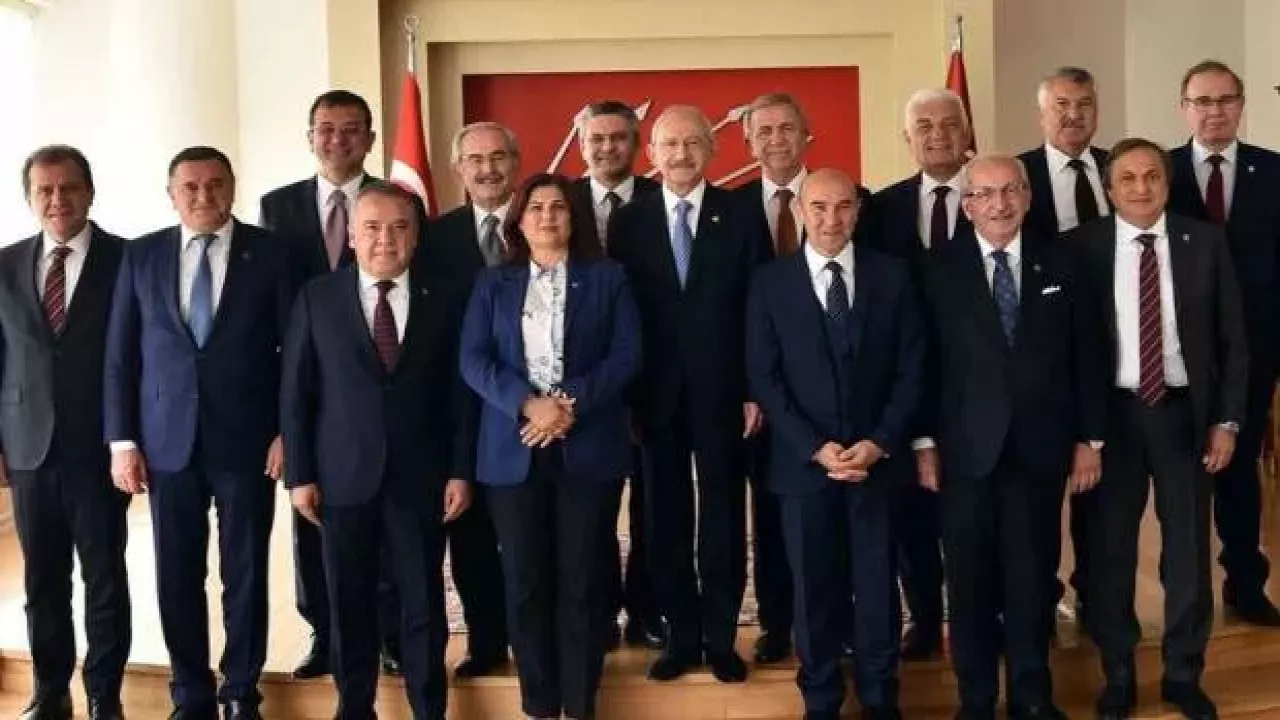 CHP'de İmamoğlu-Yavaş krizi! Ortak bildiriye imza atmadılarCHP'de İmamoğlu-Yavaş krizi! Ortak bildiriye imza atmadılar