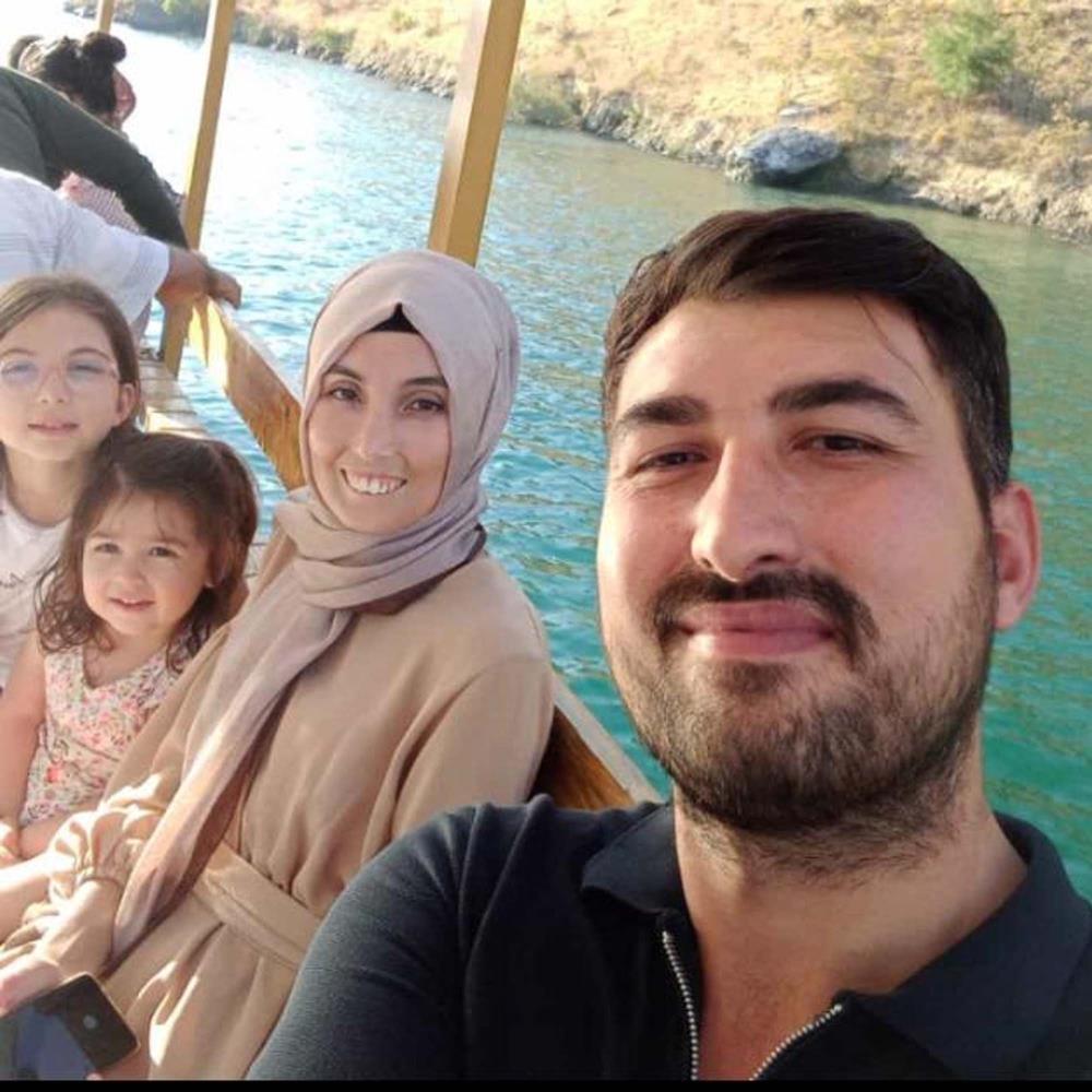 Bir aile yok oldu! Bir babanın yaşayabileceği en zor anları: Eşi, kızı, kız kardeşi ve kuzeninden sonra şimdi de 10 yaşındaki kızını toprağa verdi