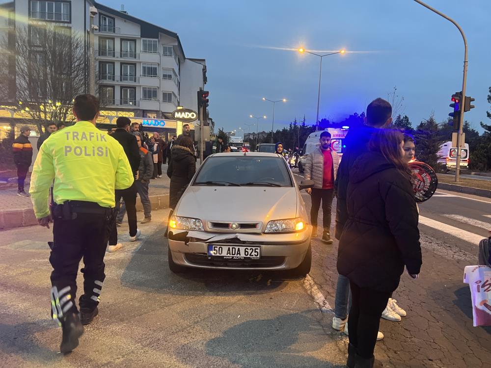 Nevşehir'de korkutan kaza! Freni patlayan kamyon araçlara çarptı: Yaralılar var