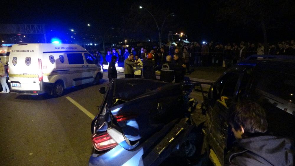 Trabzon'da zincirleme trafik kazası! Olay yeri savaş alanına döndü: Ölü ve yaralılar var