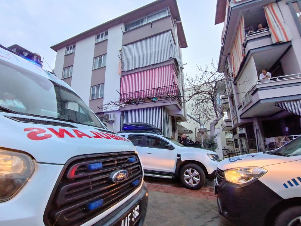 Denizli'de kadın cinayeti: Eşini öldürüp intihar girişiminde bulundu