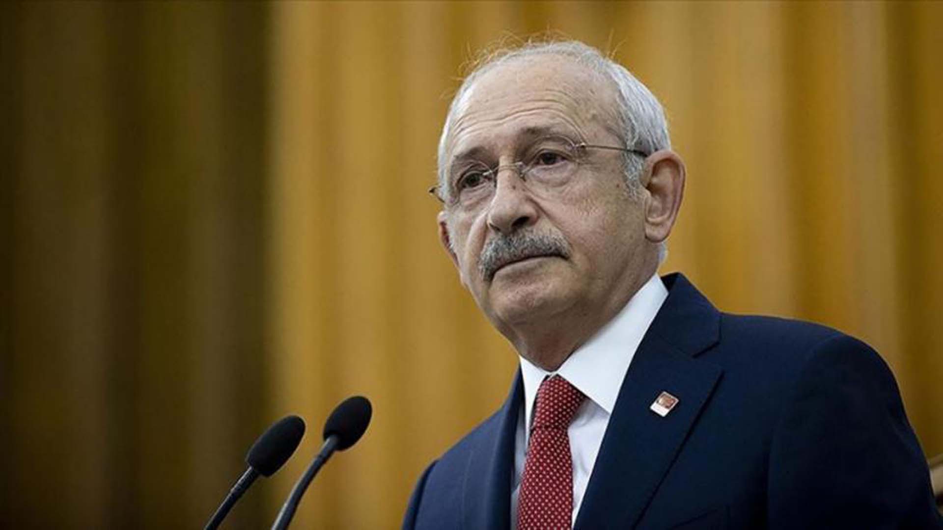 Süleyman Soylu Kılıçdaroğlu'nun "mezarlıktan Türk bayrakları kaldırıldı" iddialarına yanıt verdi! "Allah adama hesabını sorar" diye eleştirdi!