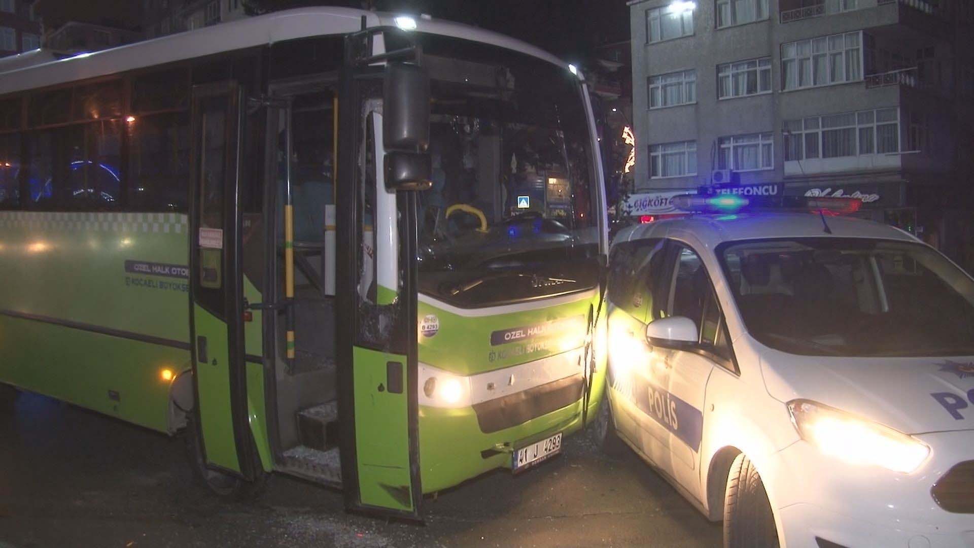 Kocaeli Belediyesine ait minibüsü İstanbul'u birbirine kattı! Polislerin "Dur" ihtarına uymadı!
