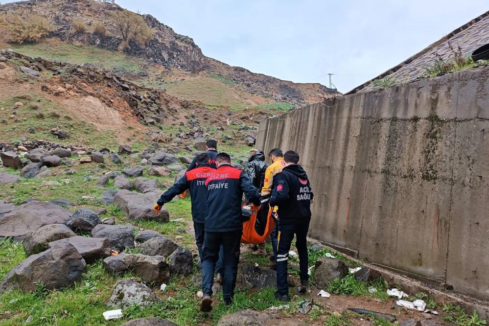 Şırnak'ta feci kaza: Tanker köprüden düştü! Ölü ve yaralı var