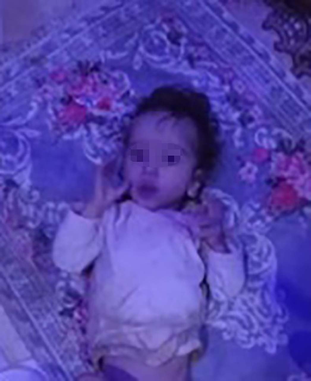 Çöp evden 1 buçuk yaşında bir bebek çıktı! Annesi bakın neredeymiş!