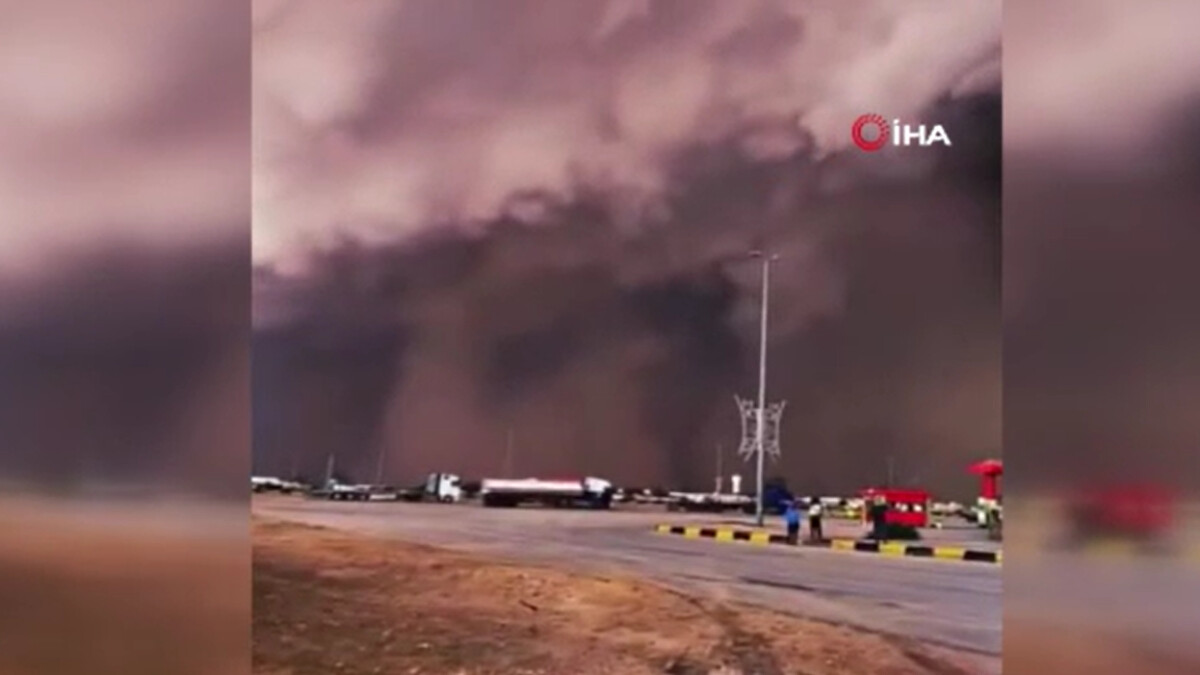 Suudi Arabistan’da süper hücre bulutu ilginç görüntüler oluşturdu, görenler şaştı kaldı!