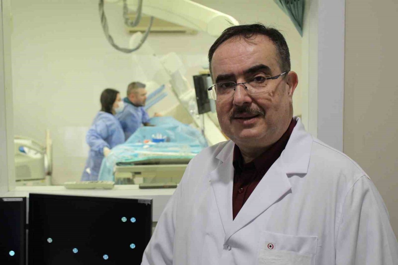  Ramazan ayında kalp hastaları oruç tutabilir mi? Uzman Kardiyolog Dr. Levent Saraç'dan önemli açıklamalar!