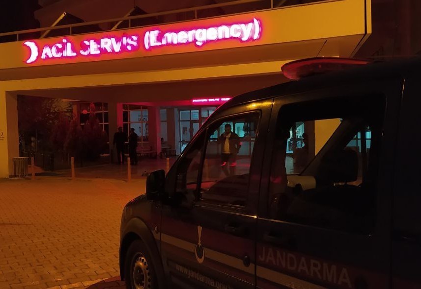  İskilip-Çorum karayolunda baba ve oğluna silahlı saldırı, baba öldü, oğlu yaralandı