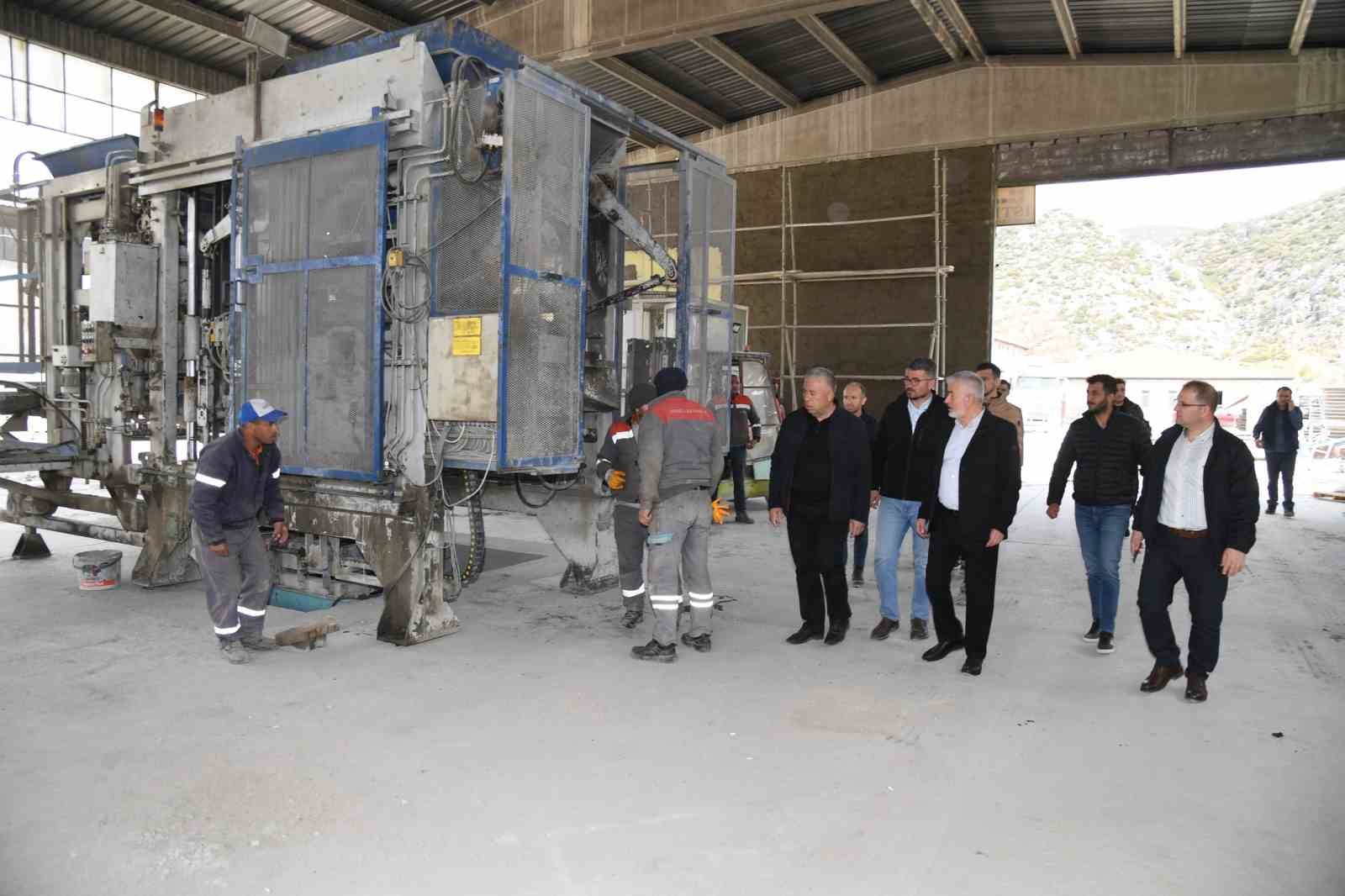Isparta Belediyesi, Doğaltaş ve Beton Elemanları Tesislerinde üretim kapasitesi 2 katına çıkaracak