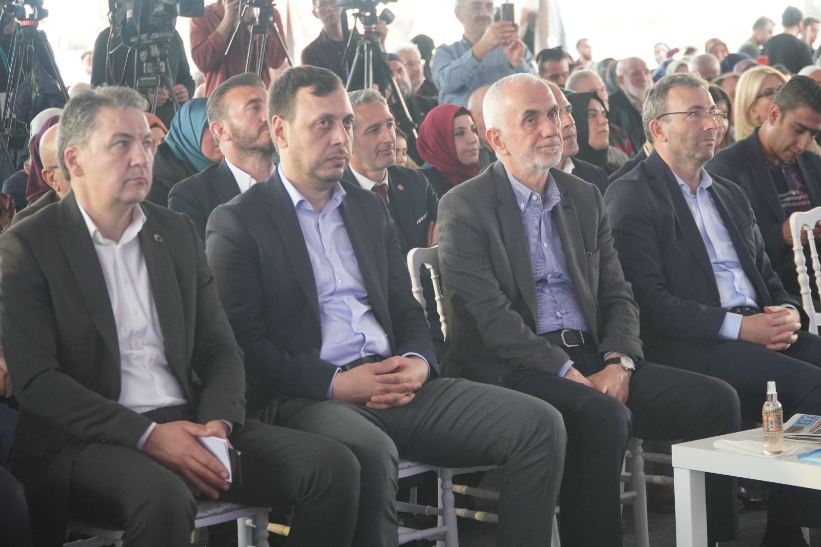 Bakan Kurum, kentsel dönüşüm temel atma törenine katıldı, Pendik'e müjdeleri art arda verdi