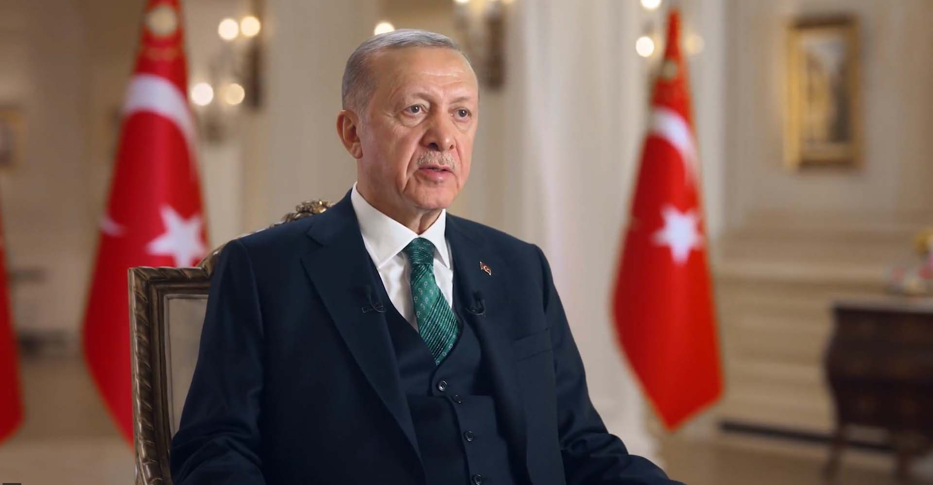 Cumhurbaşkanı Erdoğan bayram mesajı yayınladı! "Milletimizin doğruya 'doğru' diyerek yine en isabetli kararı vereceğinden şüphe etmiyoruz"