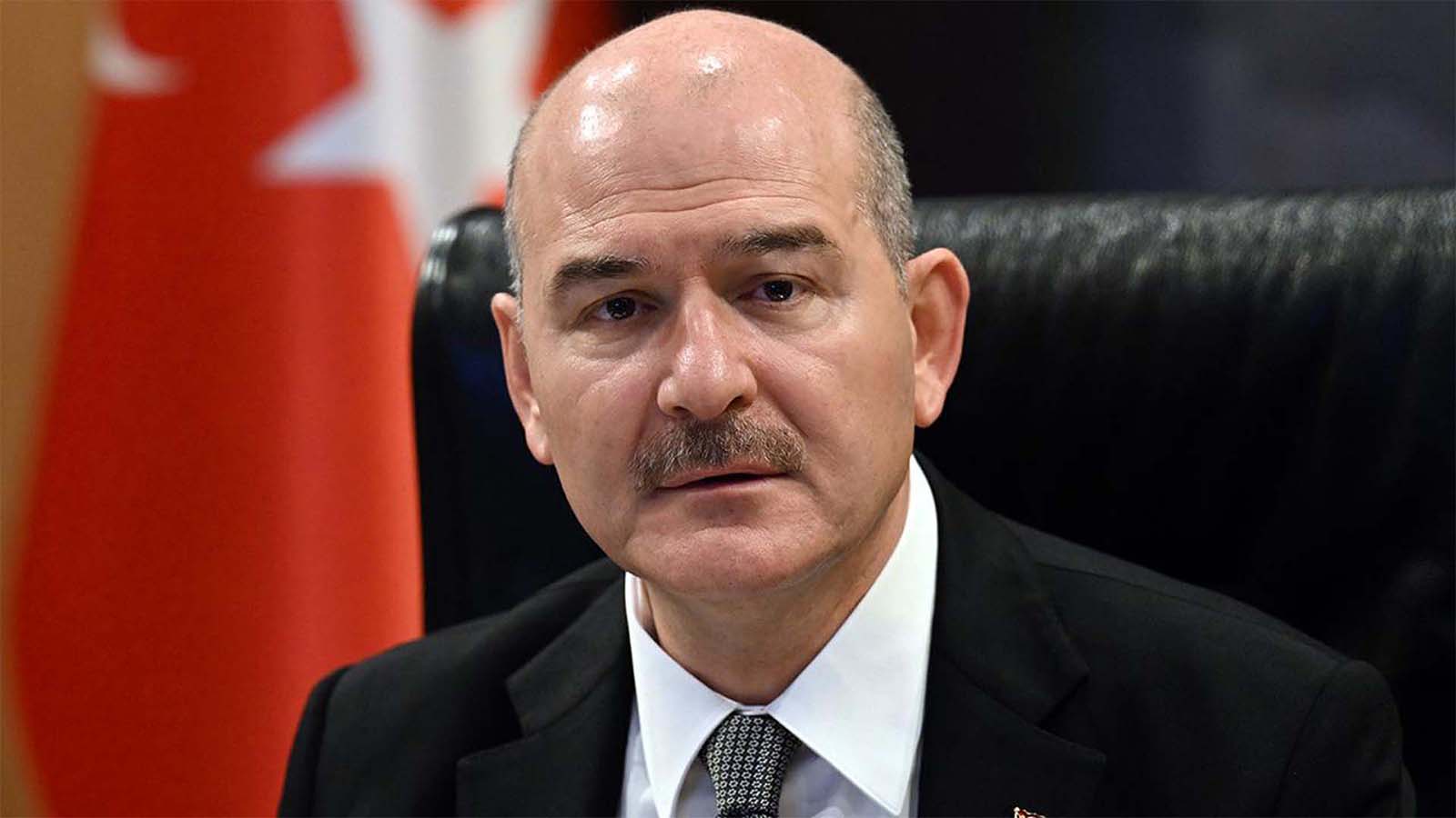 Süleyman Soylu, "Emniyet içerisinde yeni bir paralel yapılanma var"dedi! CHP'li Murat Bakan'ı sert bir dille uyardı! "Bedeli ağır olur!"