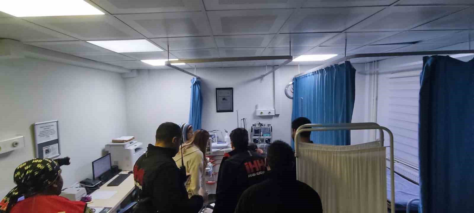 Ekiplerin seferber olduğu zihinsel engelli şahıs, gece ıssız bir arazide bulundu