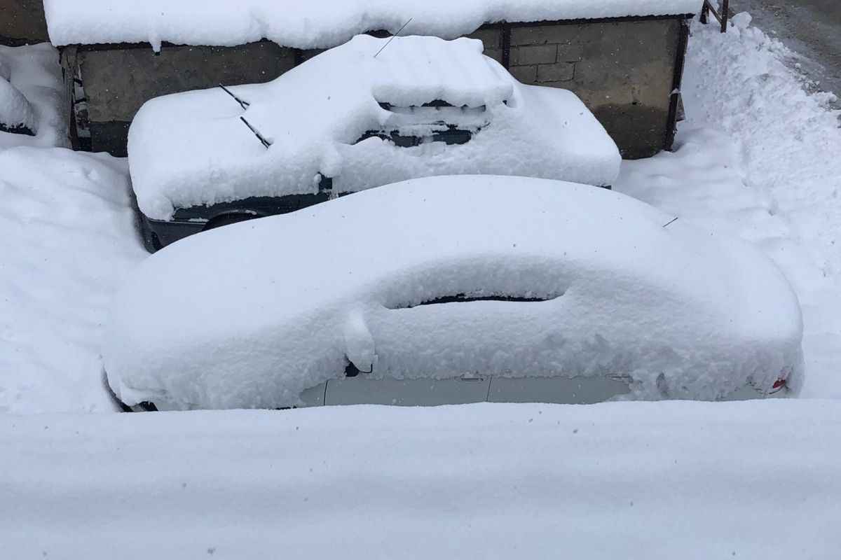 Yaz geleceği yerde kış geldi! Şırnak beyaza büründü!