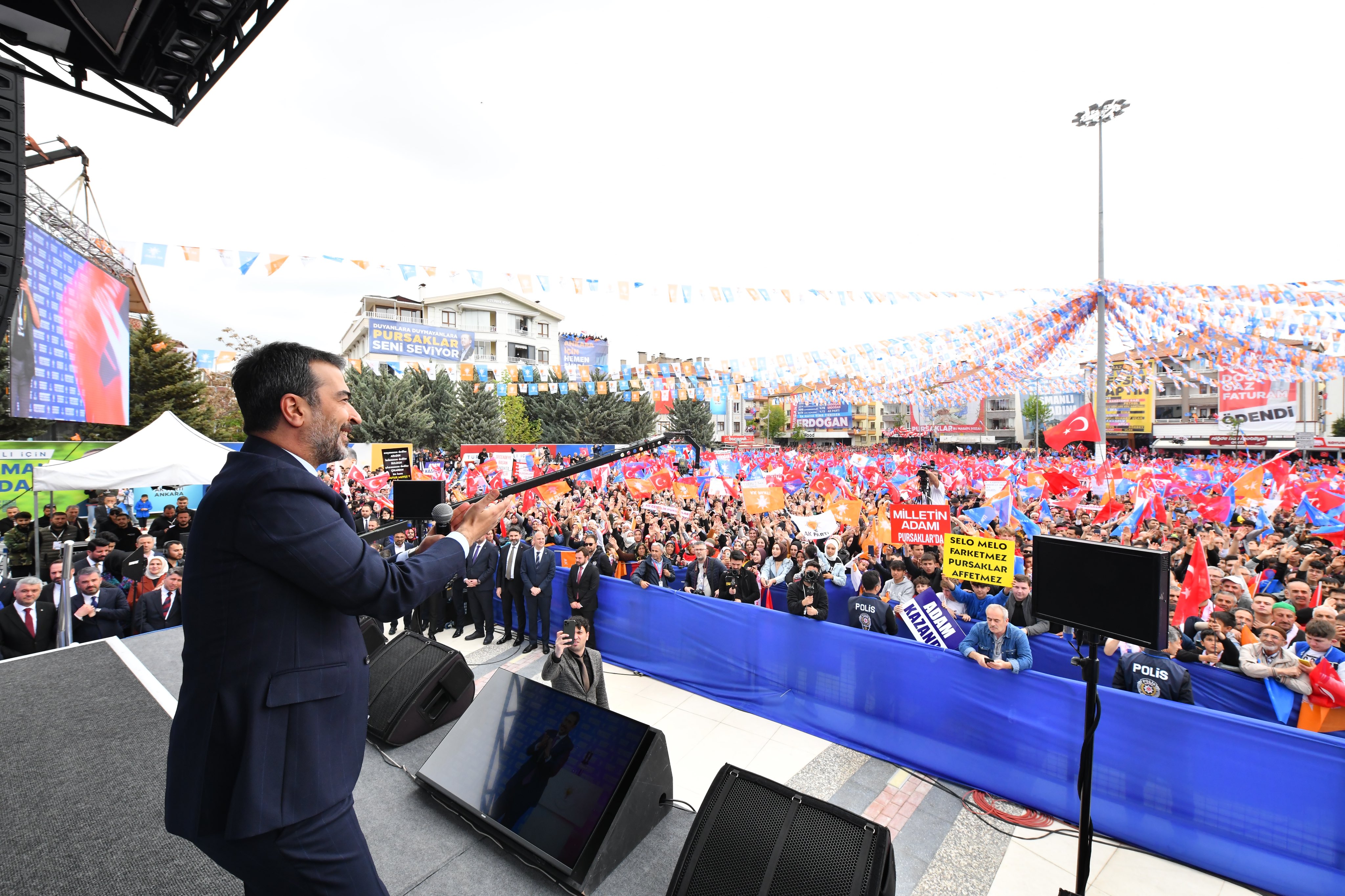 AK Parti mitinginden Muharrem İnce'nin seçmenine çağrı "Yeriniz Erdoğan'ın yanıdır"