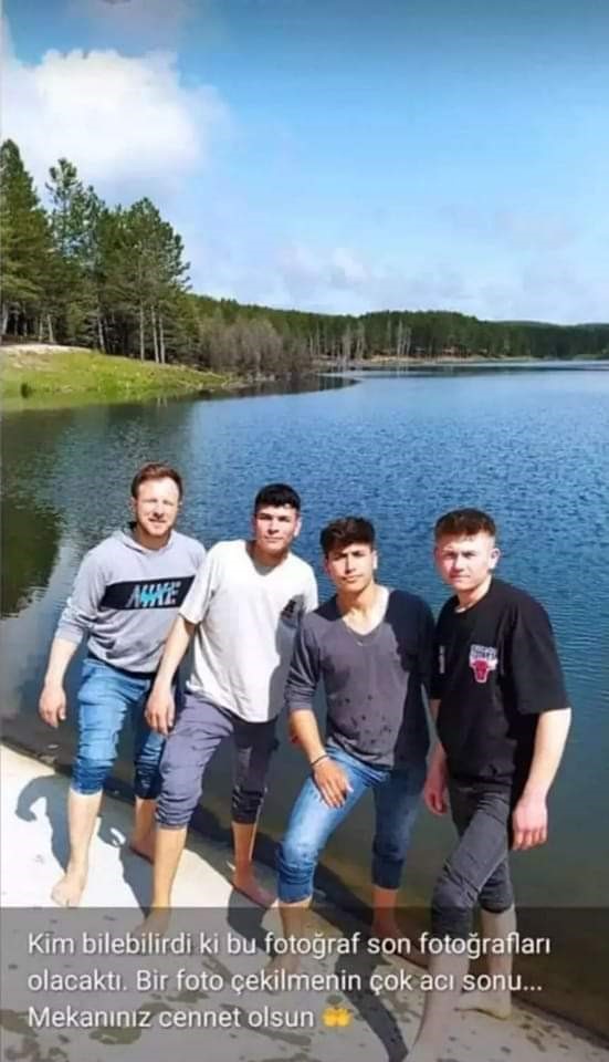 Verdikleri bu poz son pozları oldu! 4 kişi gölette peş peşe can verdi!