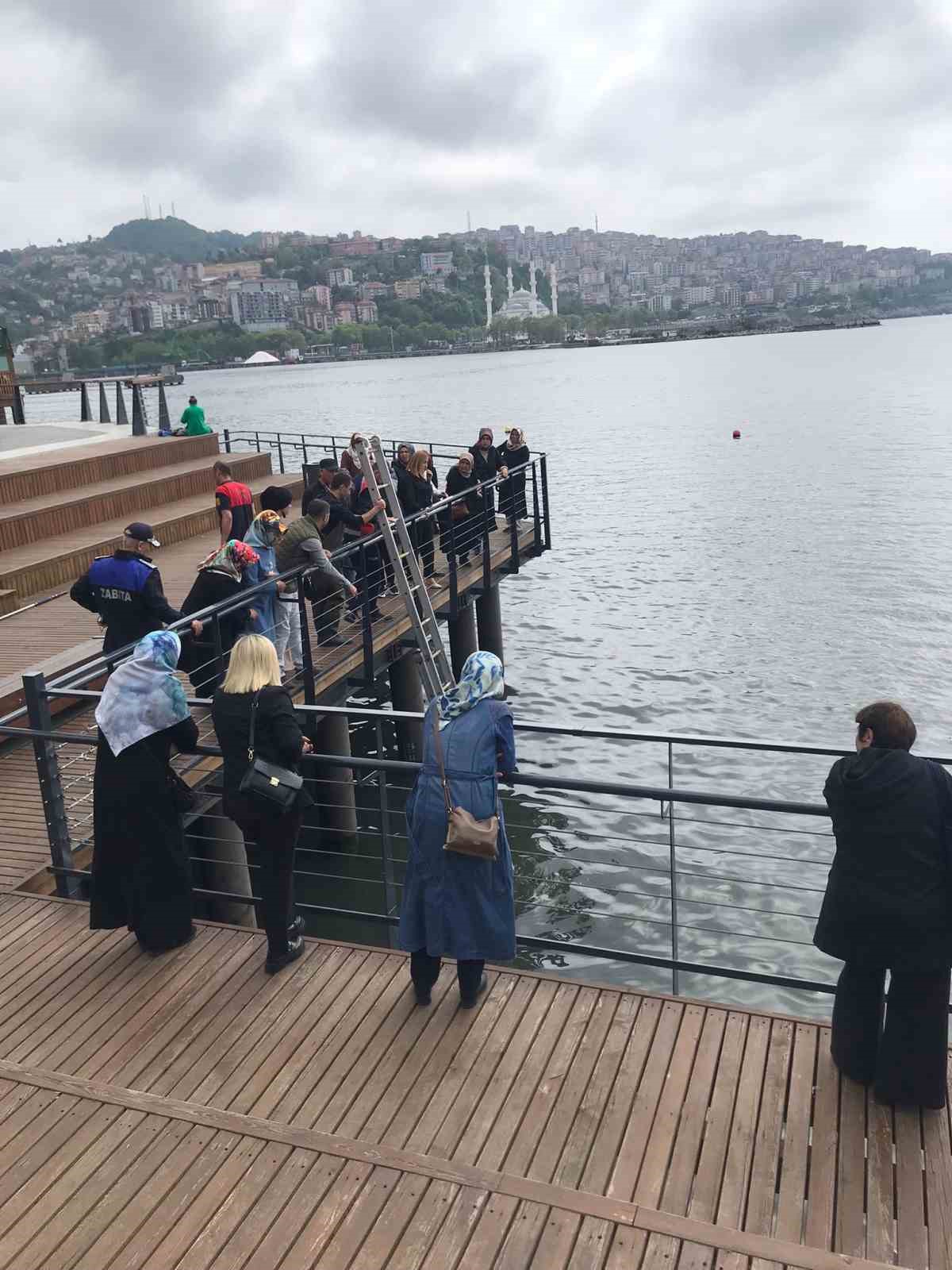 Talihsiz kaza! Çektiği fotoğraf pahalıya mal oldu