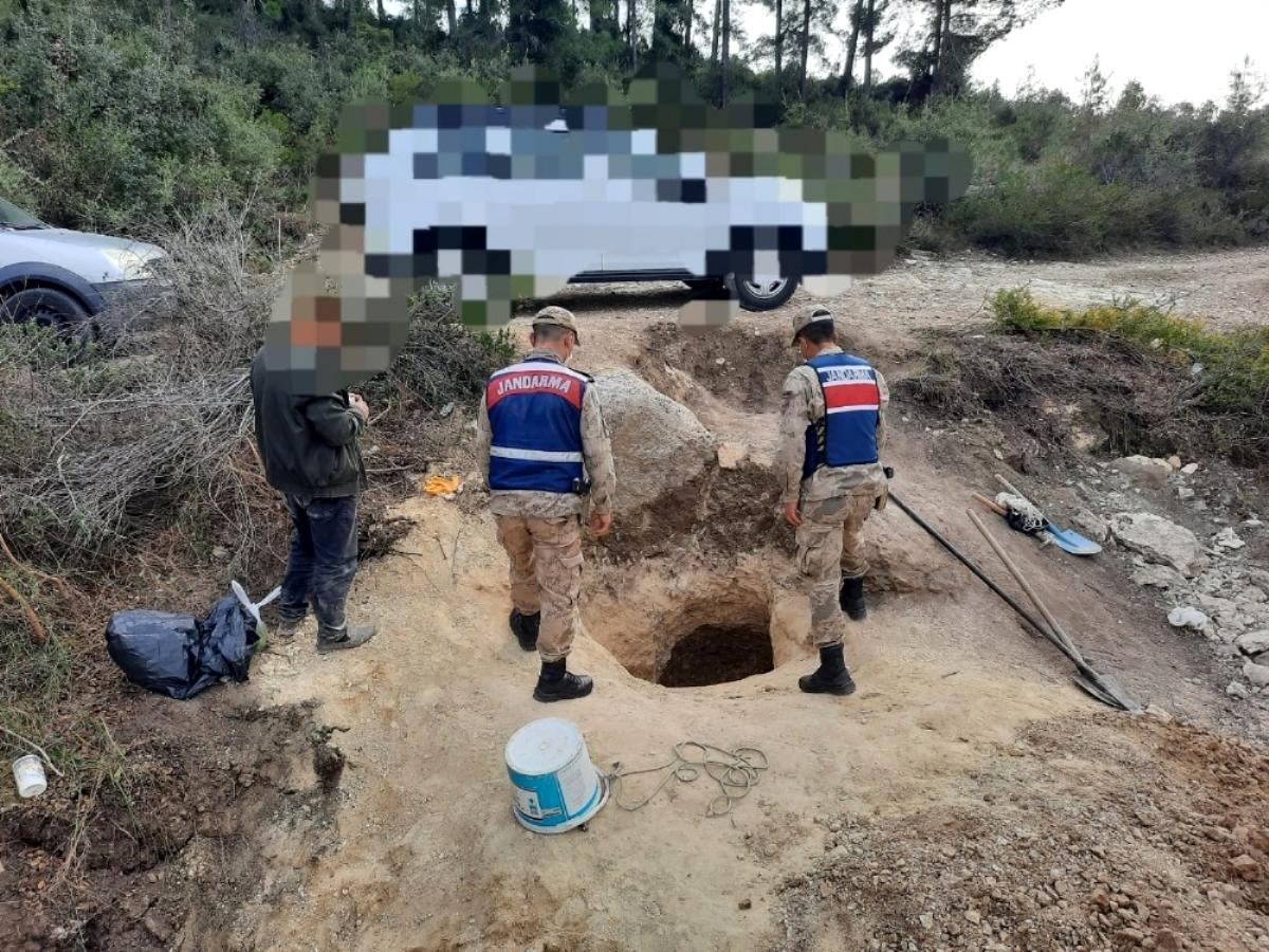 Aksaray’da definecilere şok baskın! 3 kişi gözaltına alındı