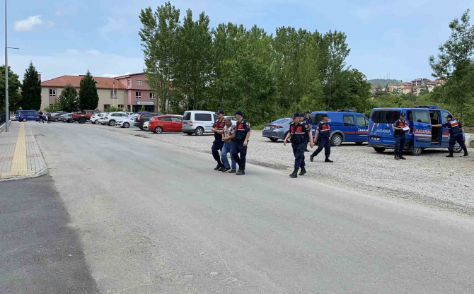 Cinayet olayında gelin ve kayınpeder tutuklandı