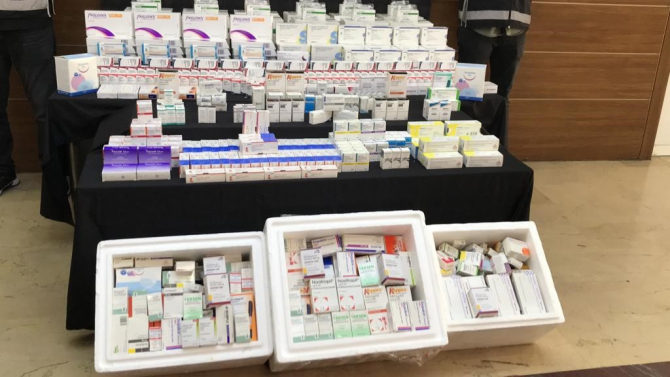 İstanbul'da kaçak ilaç operasyonu, binlerce kutu ilaç ele geçirildi