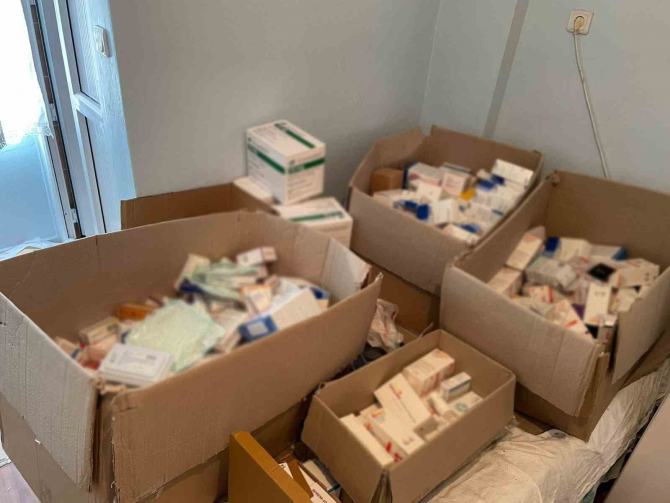 İstanbul'da kaçak ilaç operasyonu, binlerce kutu ilaç ele geçirildi