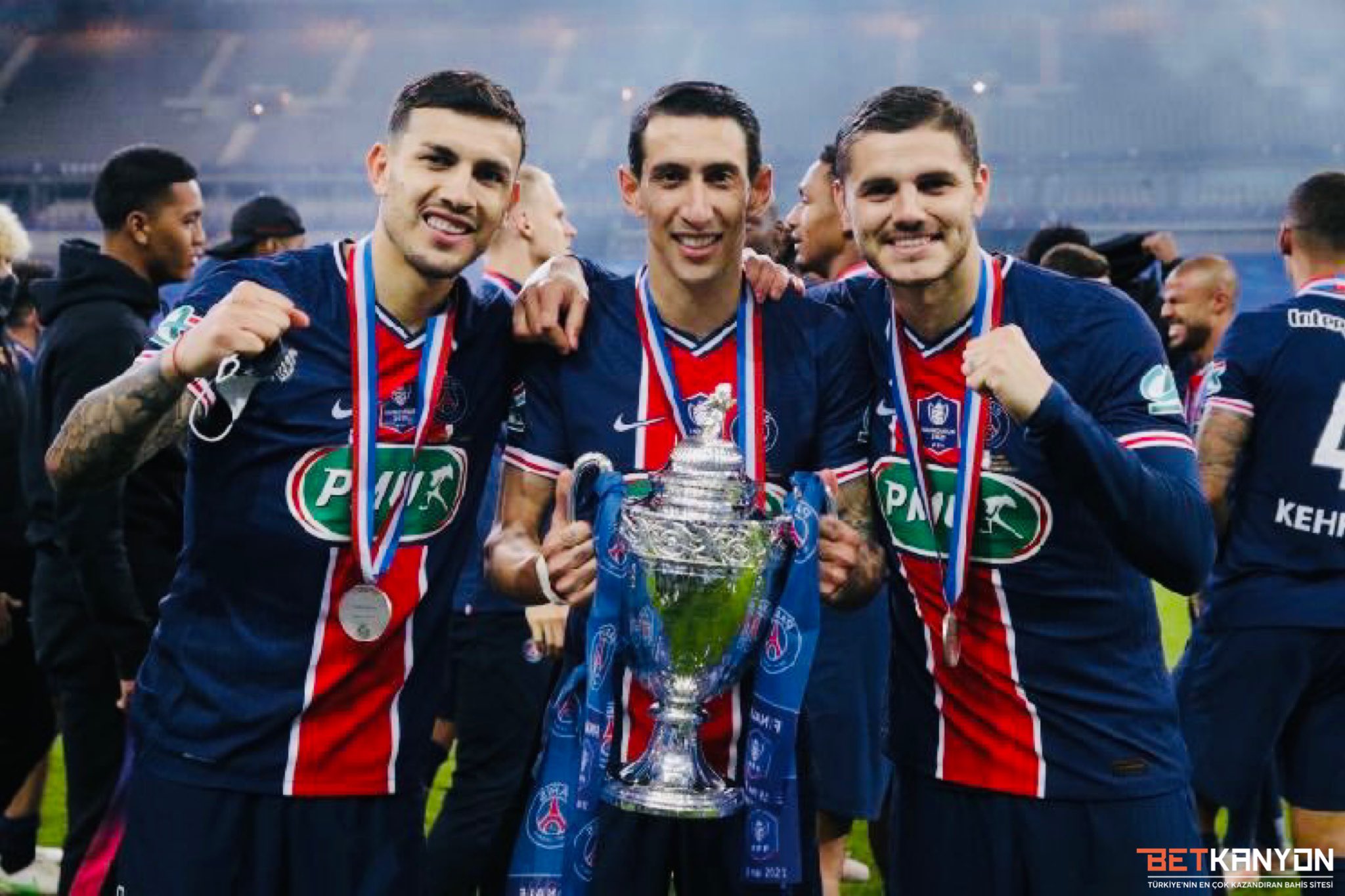 Leandro Parades kimdir, kaç yaşındadır? Leandro Parades hangi takımlarda oynadı, başarıları neler?