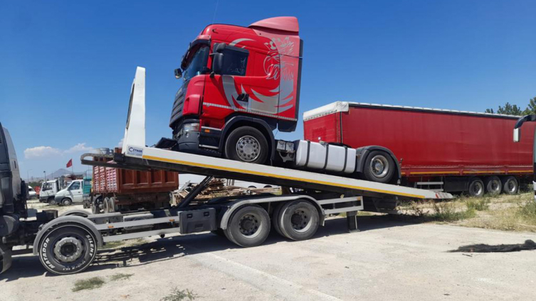 Uluslararası oto kaçakçılarına 'fren operasyonu' yapıldı çok sayıda gözaltı var