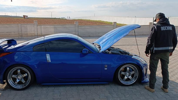 Uluslararası oto kaçakçılarına 'fren operasyonu' yapıldı çok sayıda gözaltı var