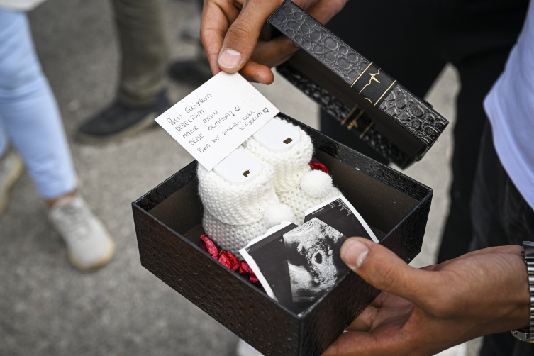 YKS sona erdi ÖSYM görevlileri 45 gün sonra ailelerine kavuştu!