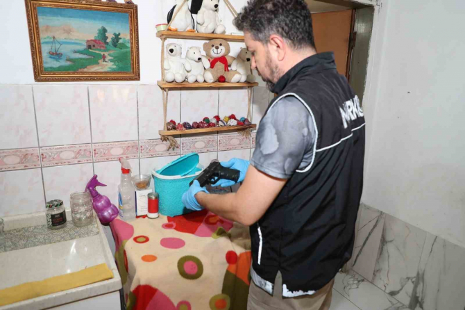 Mersin’de torbacılara droneli şafak operasyonu! Onlarca gözaltı var!