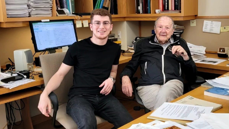 Genç Bilim İnsanının keşfi Nobel ödüllü Profesör tarafından 'Çığır Açıcı' olarak nitelendirildi!