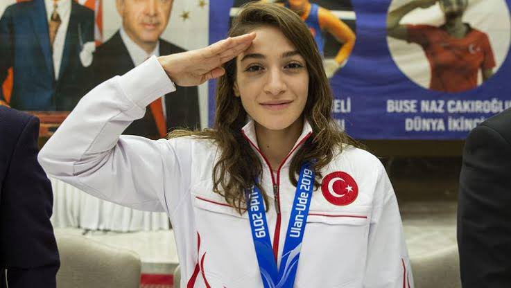Milli sporcular tarih yazdı! Cumhurbaşkanı Erdoğan tebrik etti!