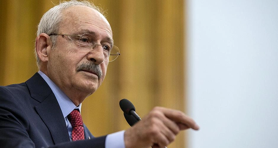 CHP'de yeni görevden alma! Değişim mesajı verenler gidiyor!