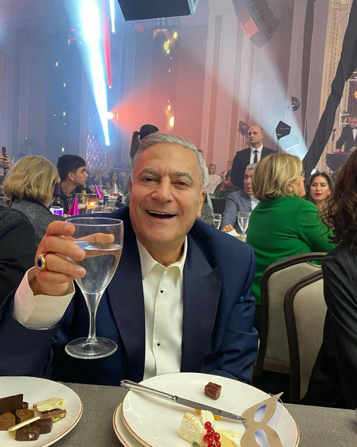 Mehmet Ali Erbil 'iyi ki yaratmışız' dedi! Sosyal medyada tepki yağdı!