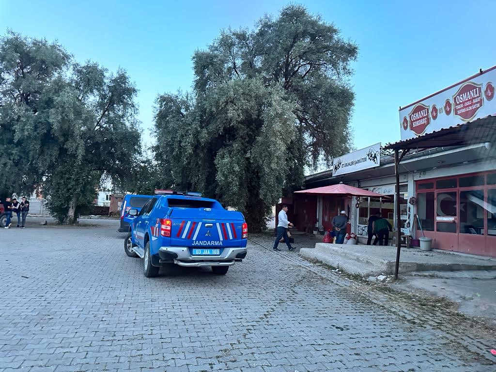 Afyonkarahisar’da sokak ortasında cinayet!