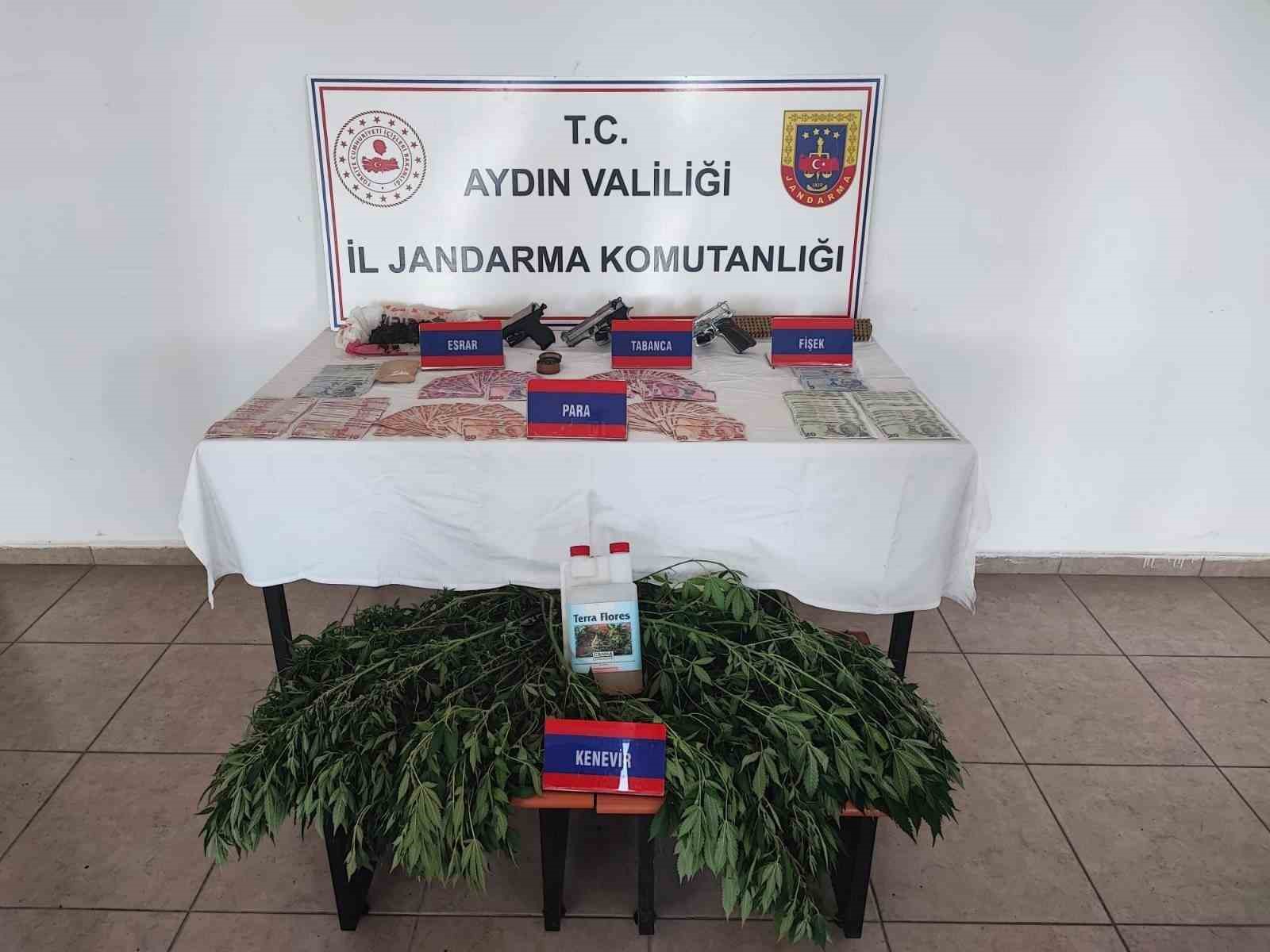 Kuşadası’nda uyuşturucu operasyonu!