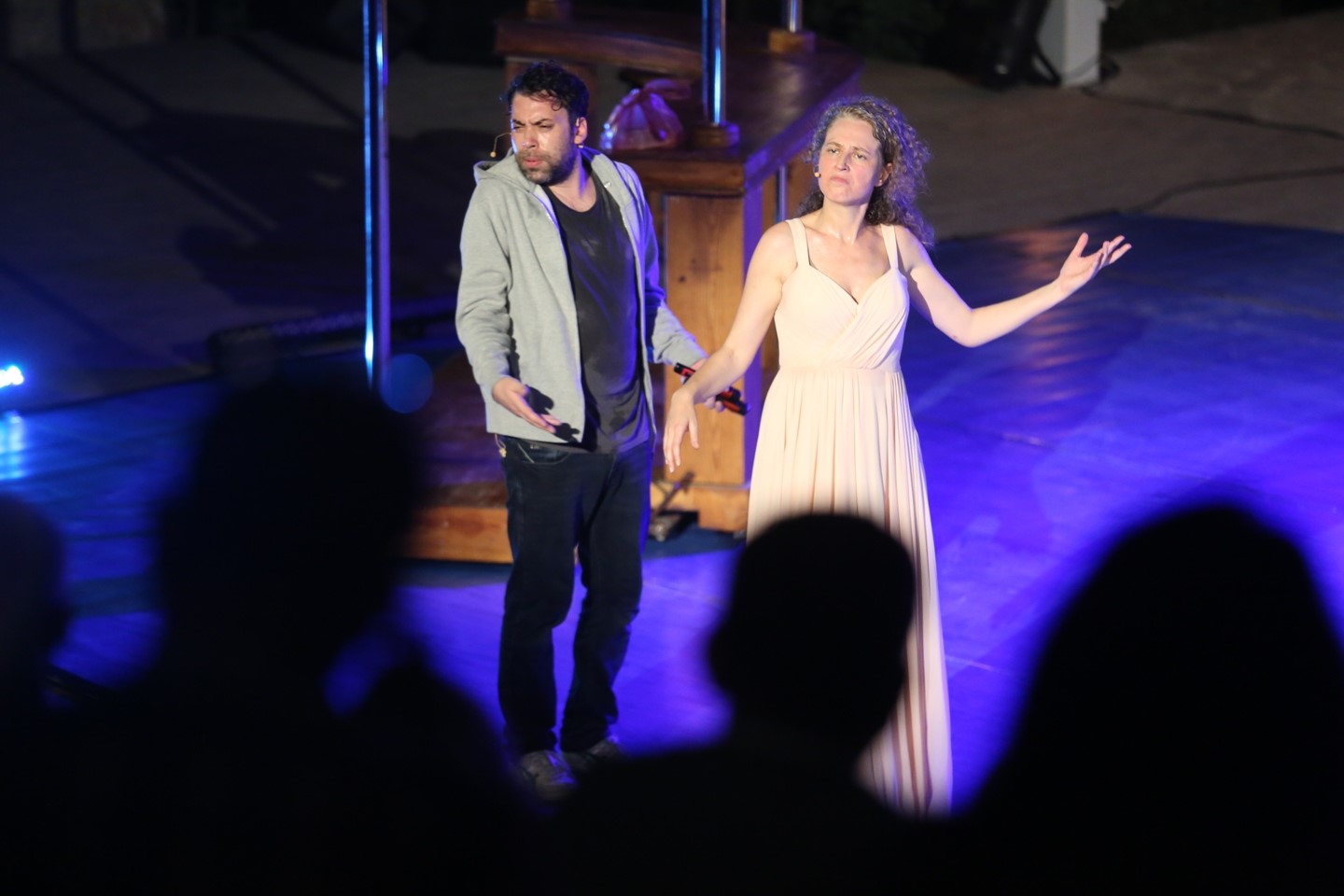 Açık hava tiyatro keyfi başladı, Nilüfer’de ormanda sanatseverler buluşuyor