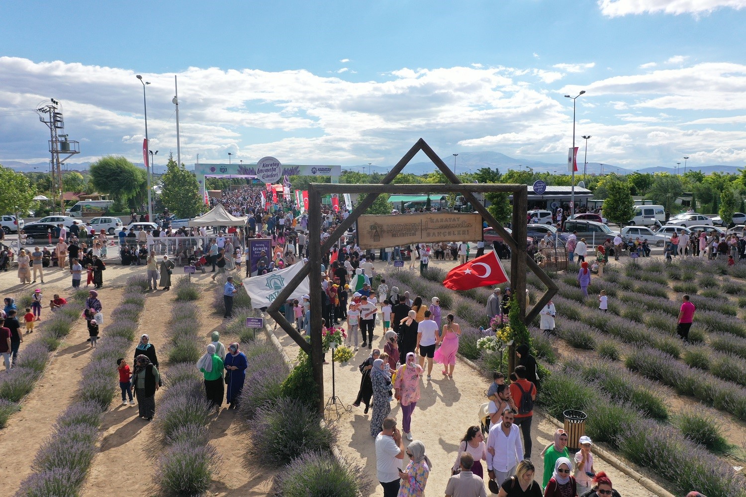 Lavanta Günleri büyük ilgi gördü, Karatay 2 günde yüzbinleri ağırladı