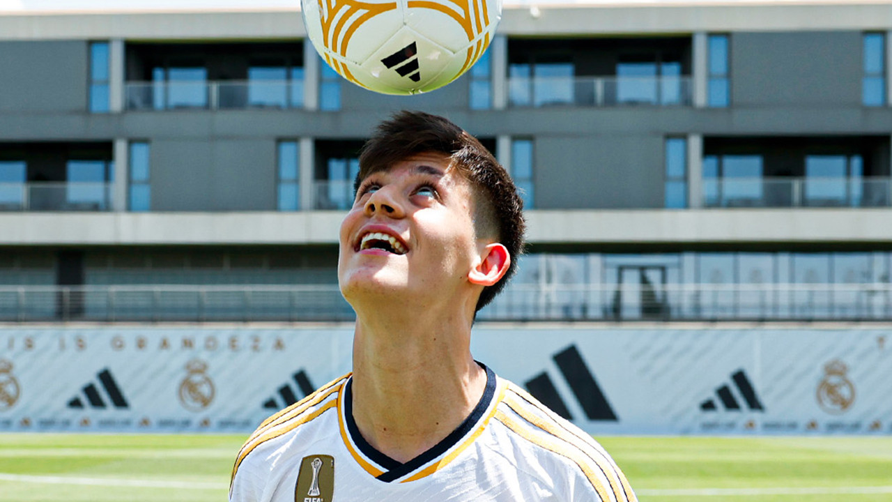 NATO Zirvesi'nde gündem Arda Güler! "Çok büyük futbolcuymuş!"