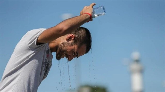 Aşırı sıcaklara dikkat! Sıcaklar beyin kanamasına davetiye çıkarıyor!