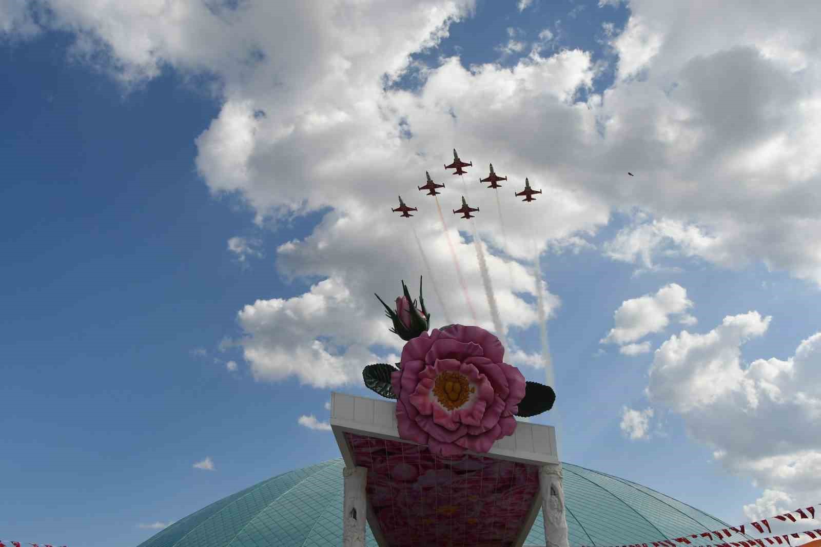 Türk Yıldızları Isparta semalarında, gençlik festivalinde gösteri yapacak
