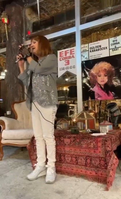 Sanatçı Gülden Karaböcek’in yaptığı açıklamaya, şarkı söylediği çorbacıdan yalanlama!