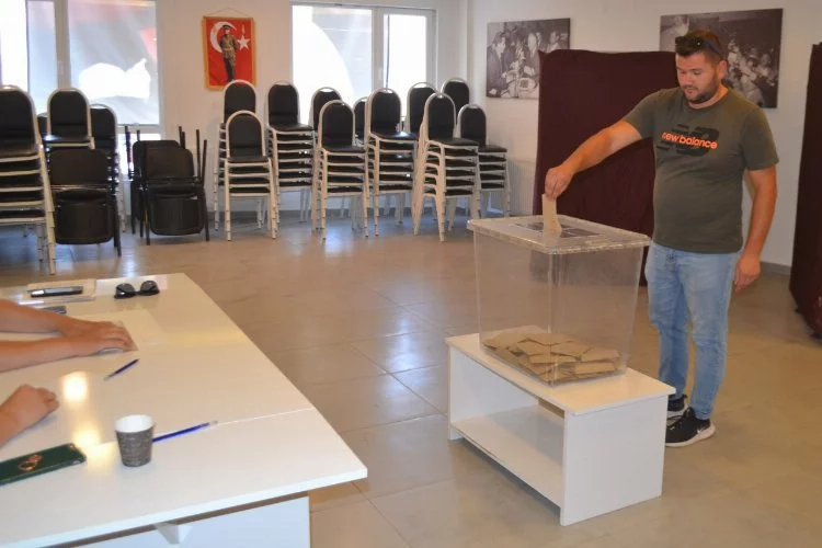 CHP'de delegeye tehdit! "İmamoğlunu destekle yoksa seni işten atarız"