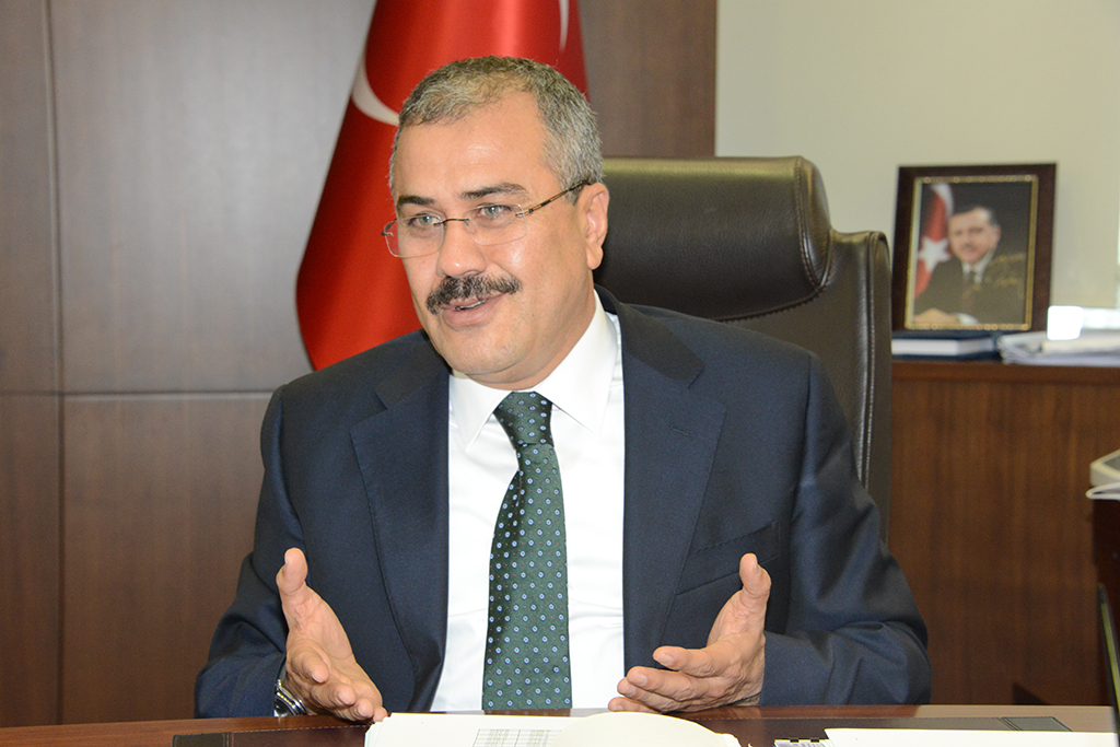 Türkiye'den Güneş enerji sisteminde dev adım!1 yılda 10 milyar dolara yaklaştı