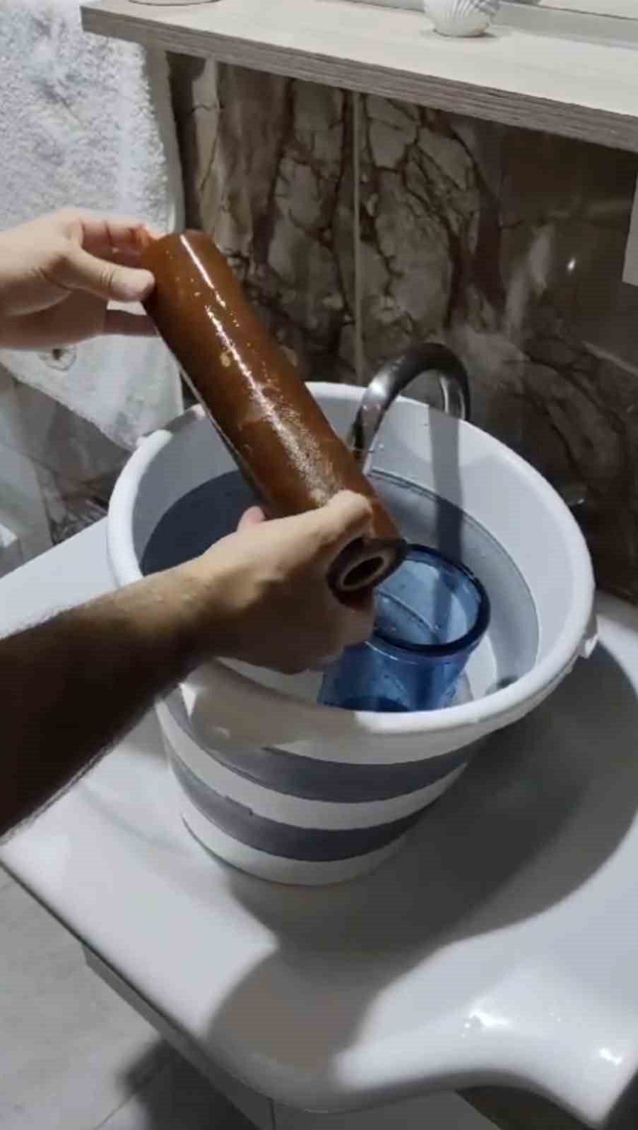 Tekirdağ'da şaşkınlık veren görüntü! İçme suyu filtresi 5 günde çamura döndü