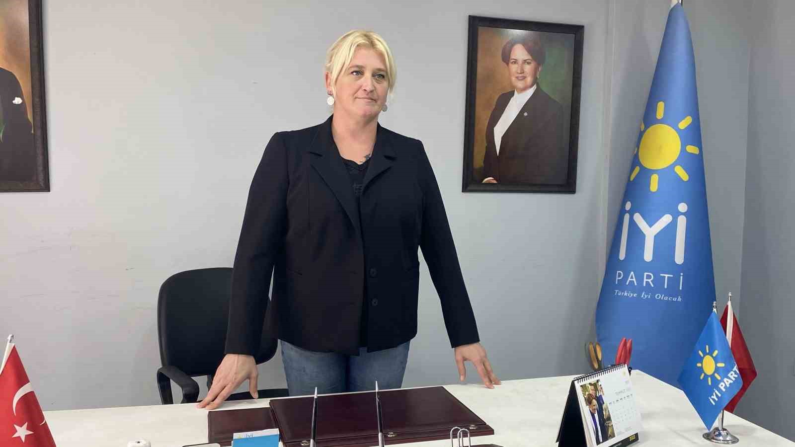 İYİ Parti' de kan kaybı! Zonguldak Merkez İlçe Teşkilatı’nda toplu istifa