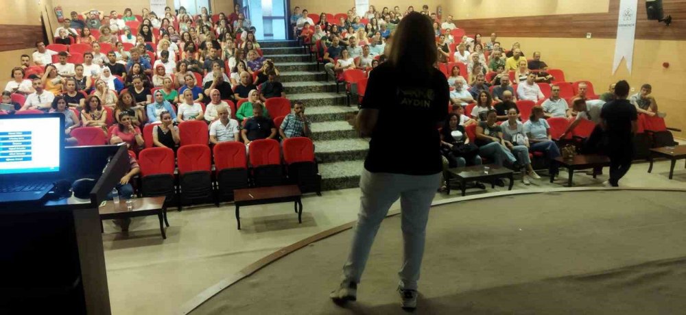 Aydın’da 3 bin öğretmene Eğitim yılı öncesi narkotik eğitimi verildi