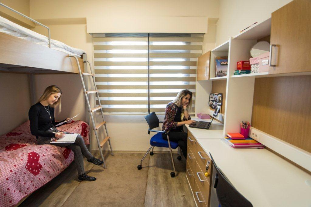 Flaş açıklama: İBB'den iki zam birden! İşte yeni su ve yurt fiyatları!